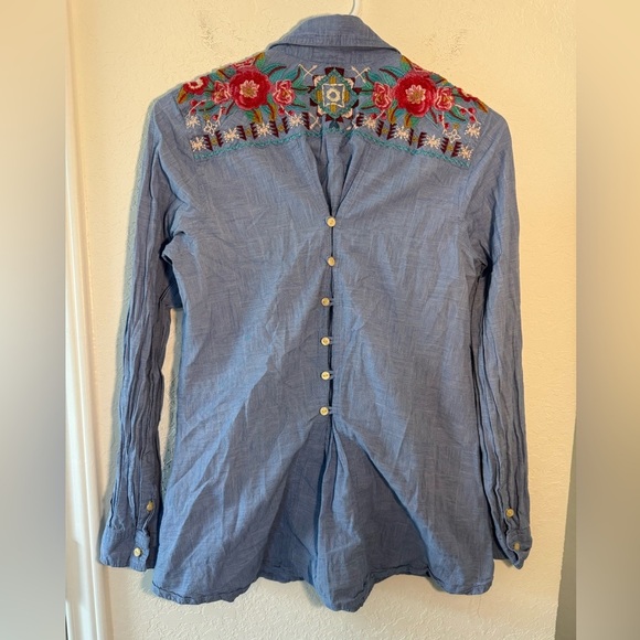 Johnny Was 3J Workshop Polly Button Back Embroidered Long Sleeve Size XS - Picture 7 of 8